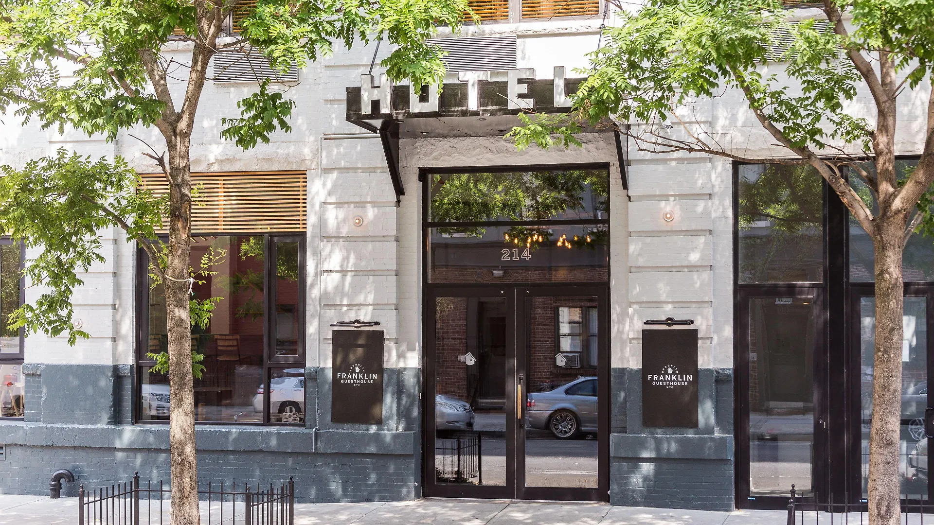 Staying In Brooklyn: 5 Romantic Hotels Compared