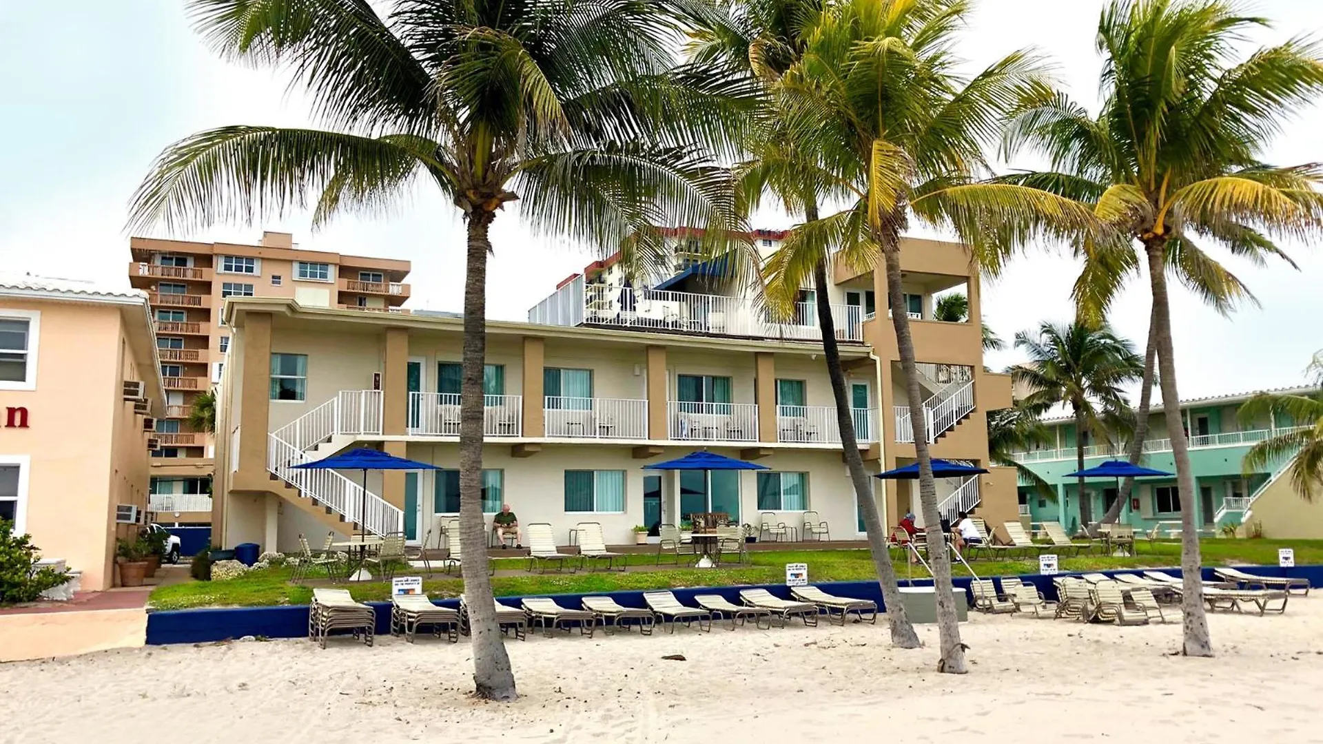 4 Smart Beach Hotels Near Congregation Ahavat Shalom Worth Booking